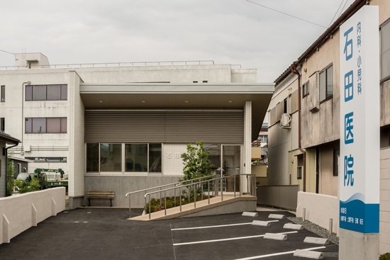 沼田市の「石田医院」が6月6日より新診療所で診療を始めました。 / 研究日誌 / 米田横堀建築研究所