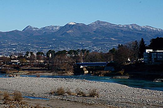 新年あけましておめでとうございます。